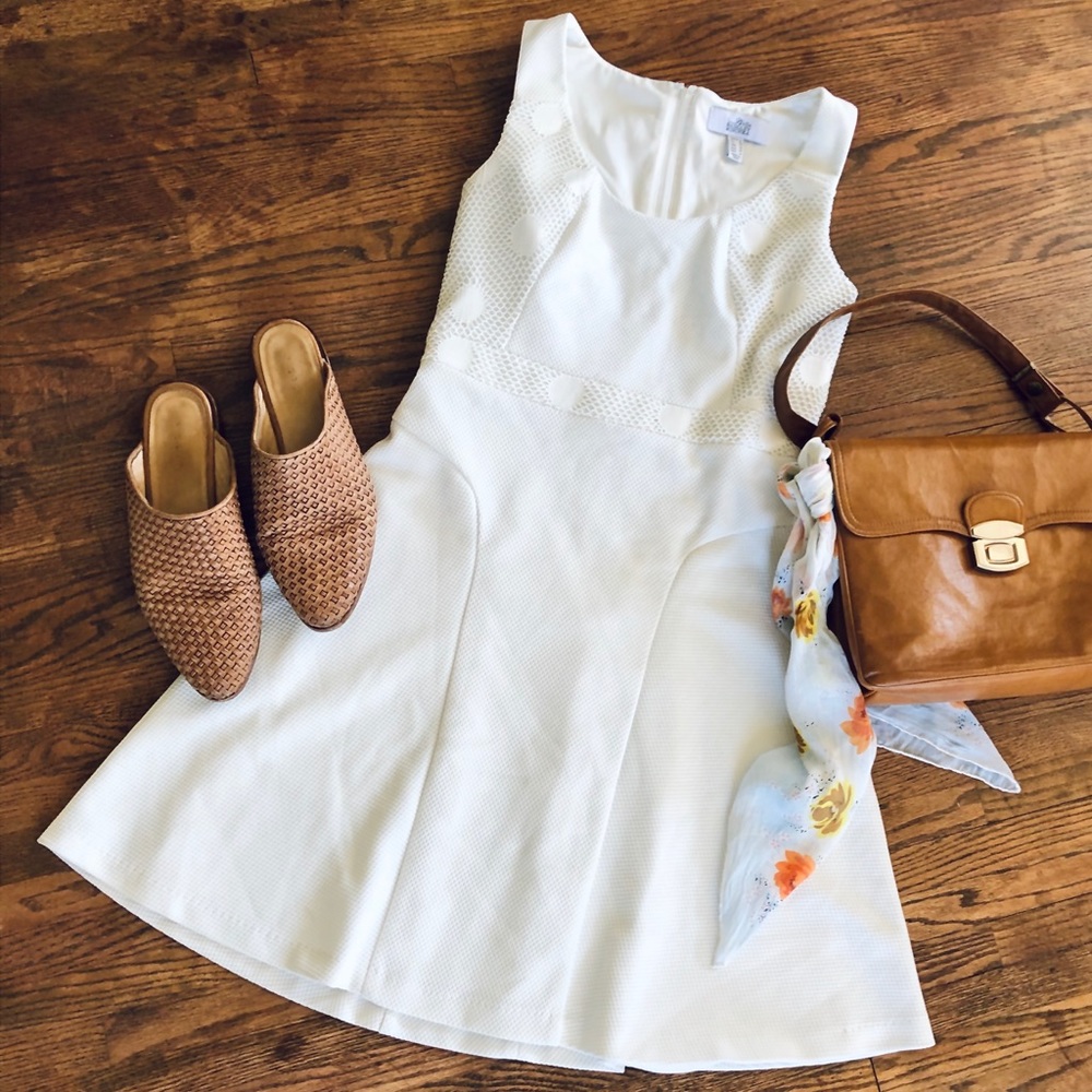 Belle by Badgley Mischka Women’s sz 6 White Dress